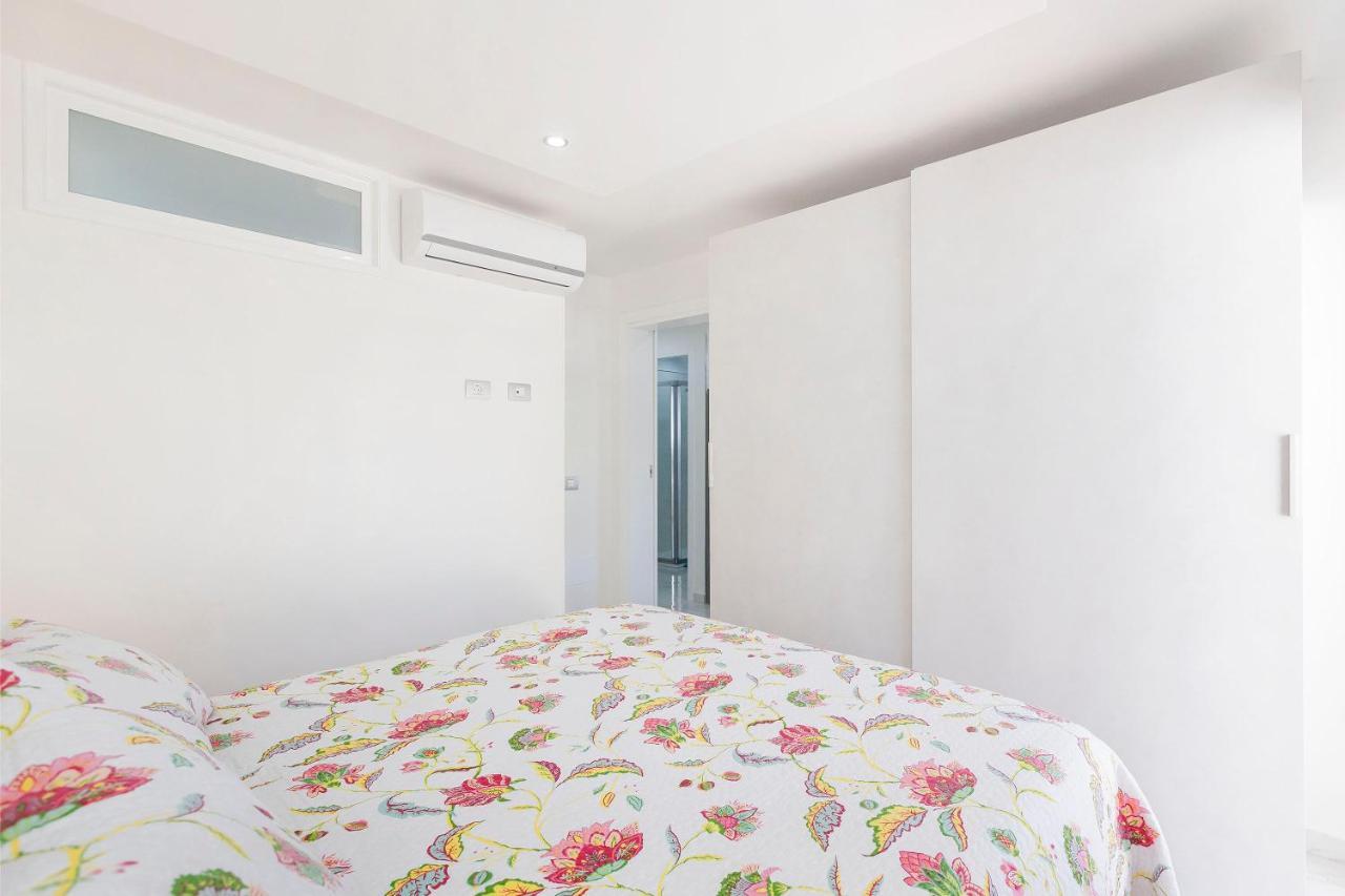 Apartamento Sara En Playa De Las Americas - Sara Vacation Arona  Dış mekan fotoğraf